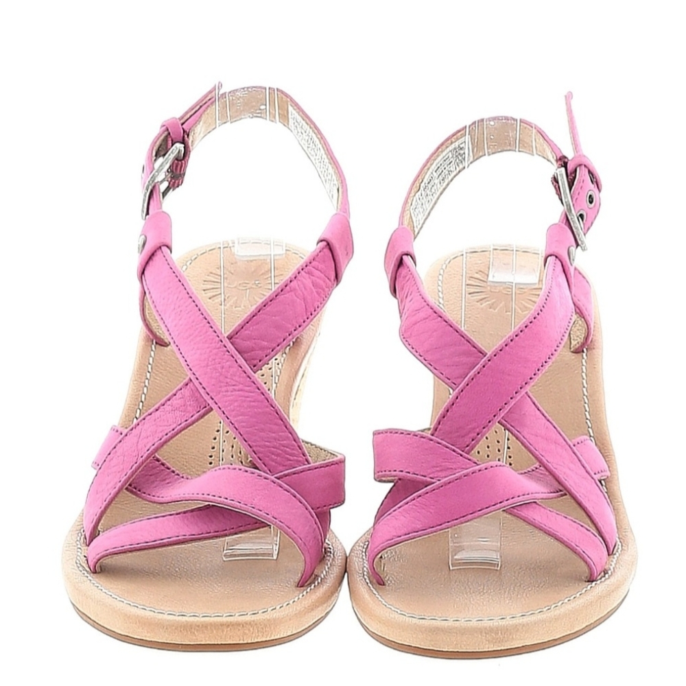 UGG Pink Womens 9 Sandles